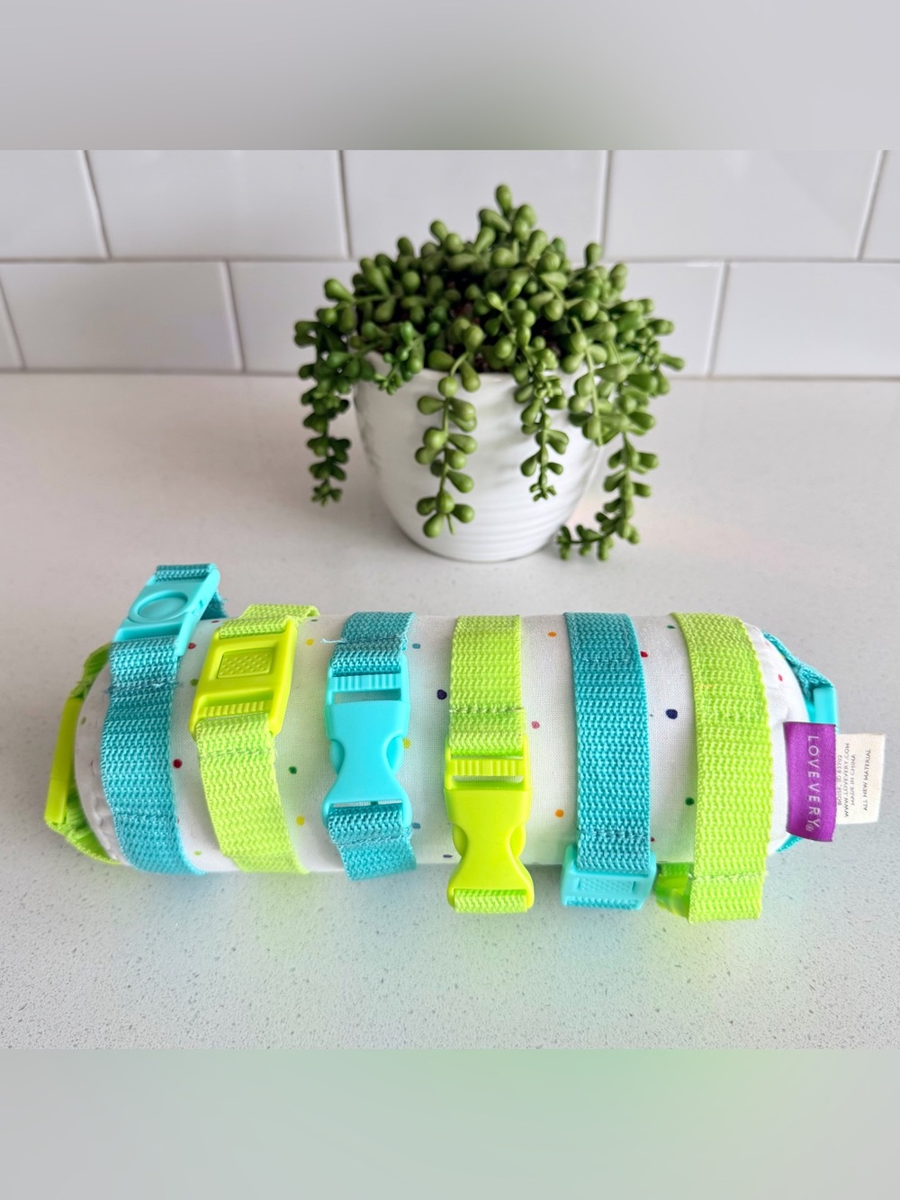 Lovevery Buckle Barrel